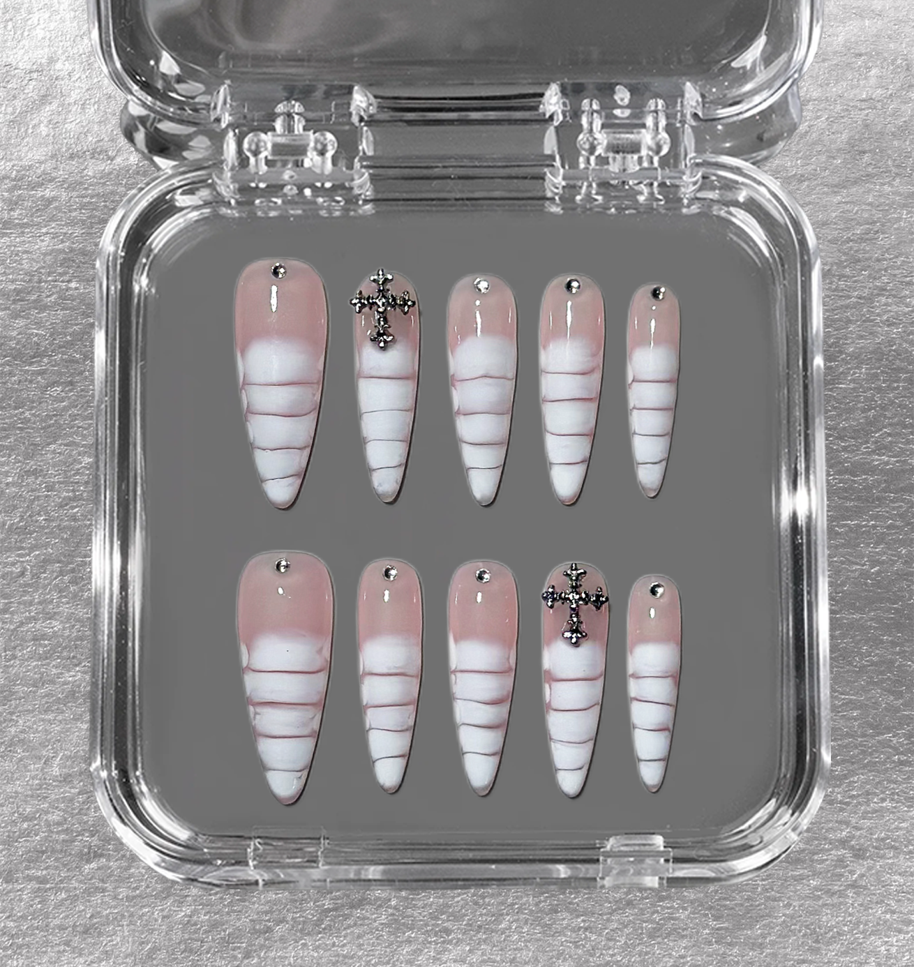 BLUSH CROSS CHIC Long 3D press-on nails