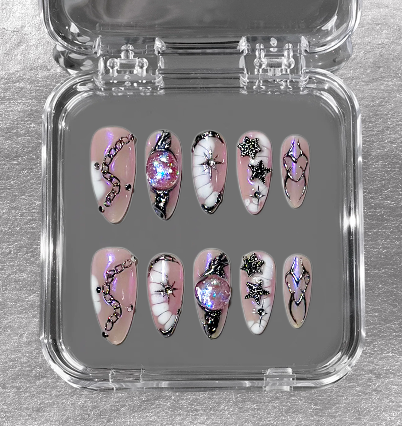 COSMIC DREAM Medium 3D press-on nails