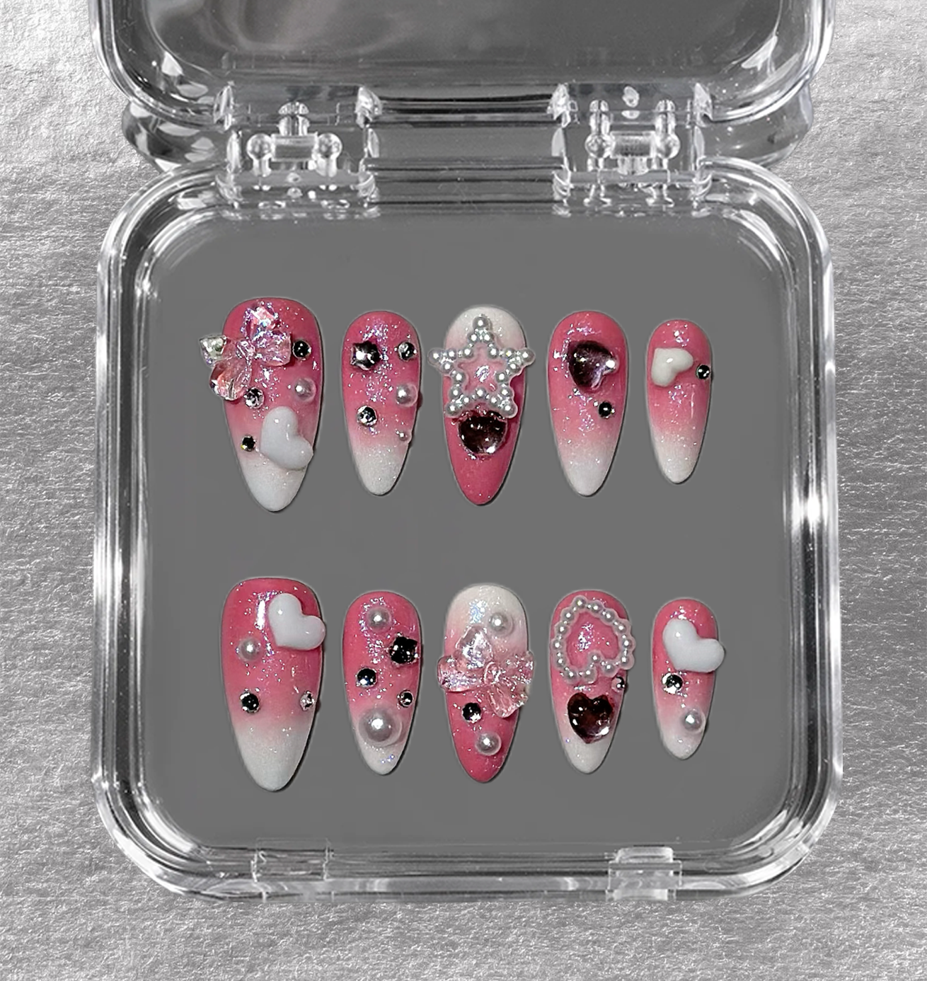 PINK DREAM CHARMS Medium 3D press-on nails